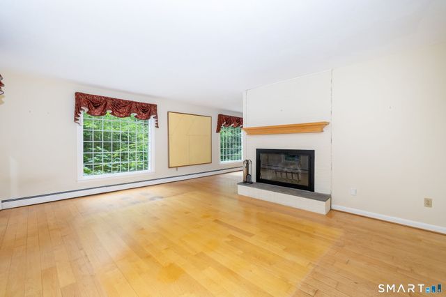 91 Whippoorwill Hollow Road, East Hampton, CT 06424