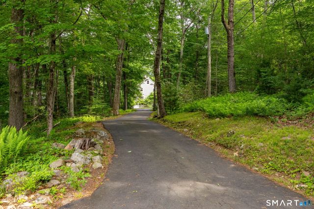91 Whippoorwill Hollow Road, East Hampton, CT 06424