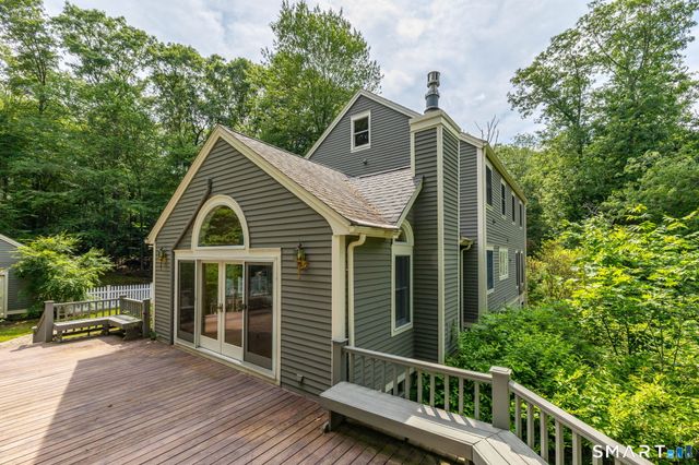 91 Whippoorwill Hollow Road, East Hampton, CT 06424