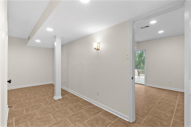 2347 Greenway Drive, Decatur, GA 30035