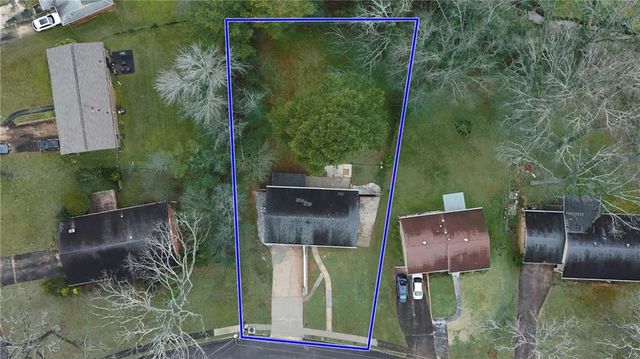 2347 Greenway Drive, Decatur, GA 30035