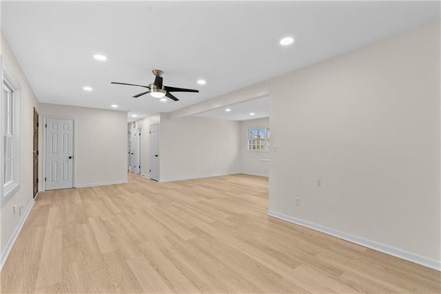 2347 Greenway Drive, Decatur, GA 30035