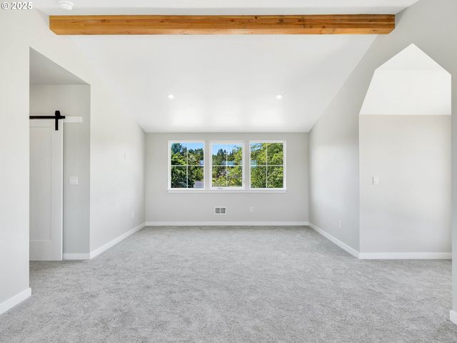 90250 HOBIE Rd, Warrenton, OR 97146