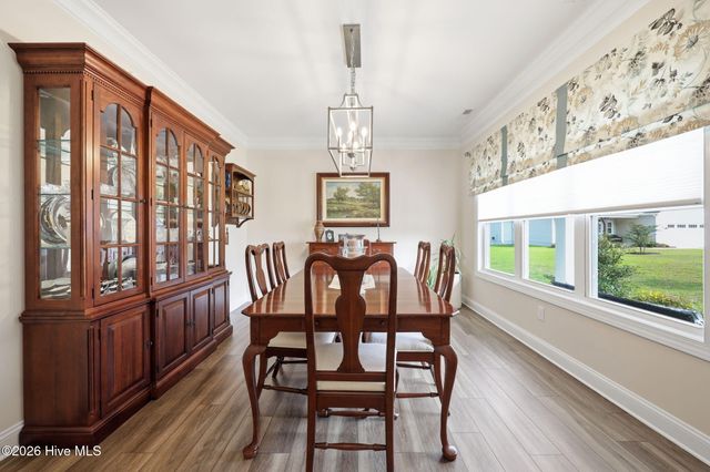 2200 Three Oaks Drive, Greenville, NC 27858