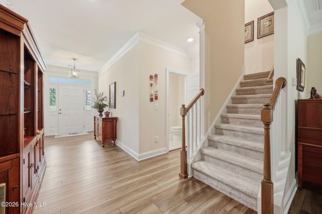 2200 Three Oaks Drive, Greenville, NC 27858