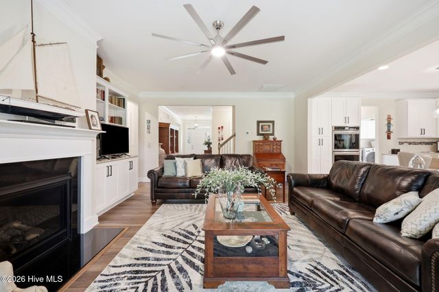 2200 Three Oaks Drive, Greenville, NC 27858