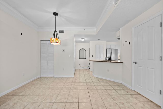 245 Murcia Drive 201, Jupiter, FL 33458