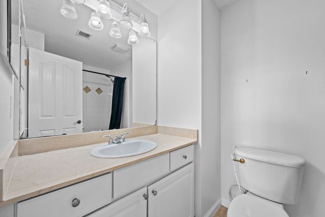 245 Murcia Drive 201, Jupiter, FL 33458