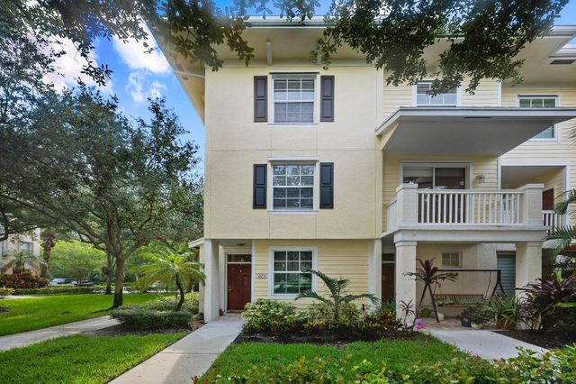 245 Murcia Drive 201, Jupiter, FL 33458