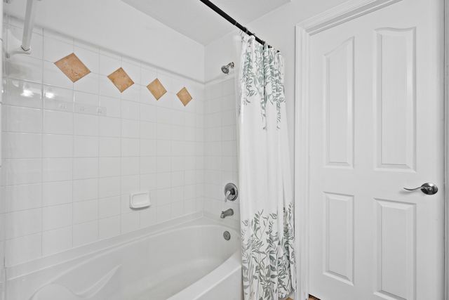 245 Murcia Drive 201, Jupiter, FL 33458