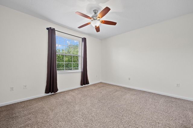 245 Murcia Drive 201, Jupiter, FL 33458