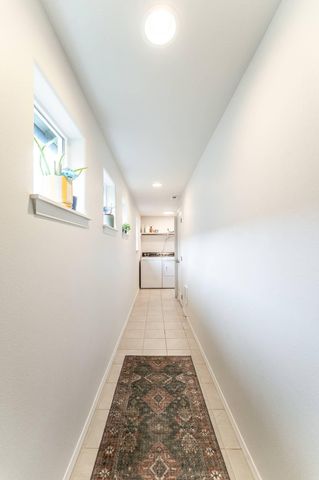 3210 NW 10th Street, Redmond, OR 97756