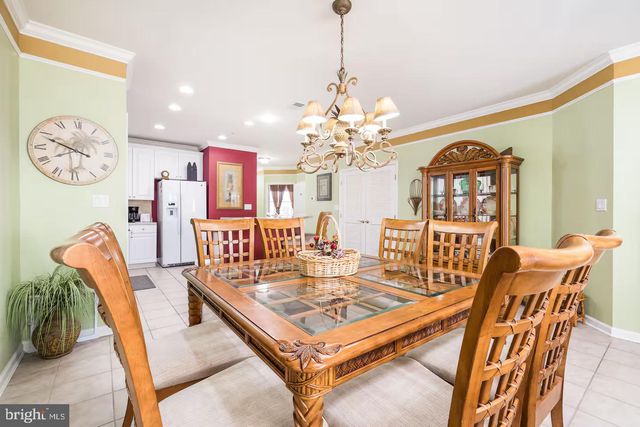 2 FOUNTAIN DR E #2B, Ocean City, MD 21842