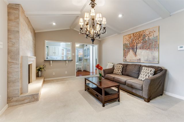 204 S Waterview Drive, Richardson, TX 75080