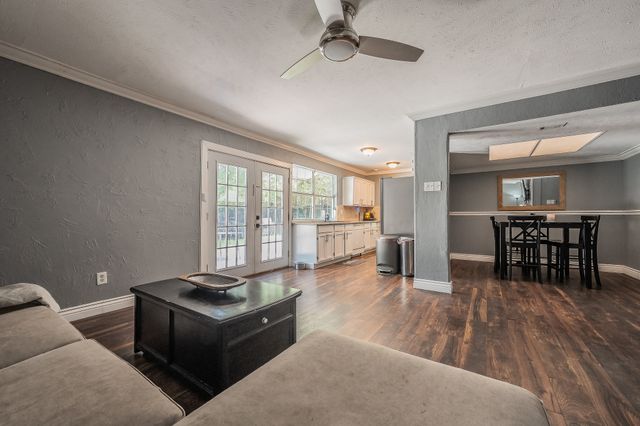 949 Arbor Downs Drive, Plano, TX 75023