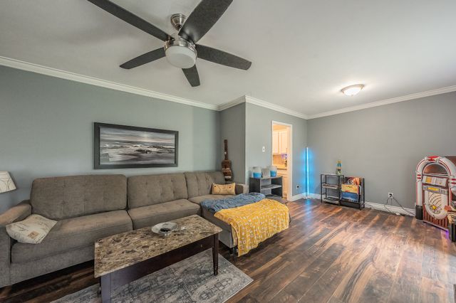 949 Arbor Downs Drive, Plano, TX 75023