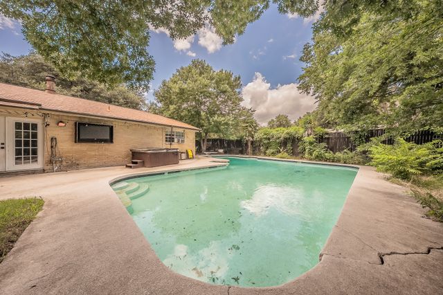 949 Arbor Downs Drive, Plano, TX 75023
