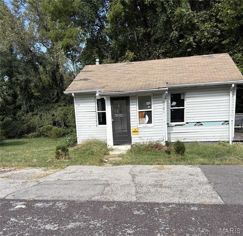 8721 Shirley Avenue, St Louis, MO 63121