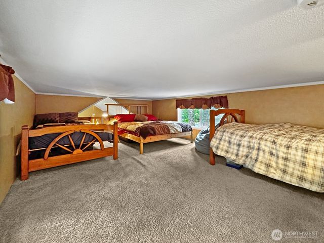 169 1 Fireside Lodge Circle, Deming, WA 98244