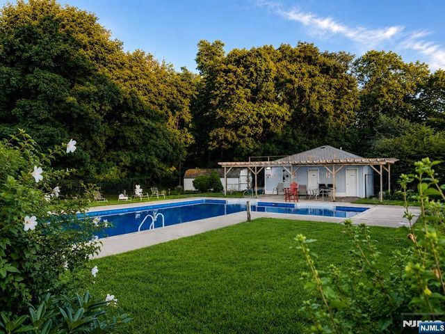 520 Newark Pompton Turnpike 214X, Pequannock Township, NJ 07444