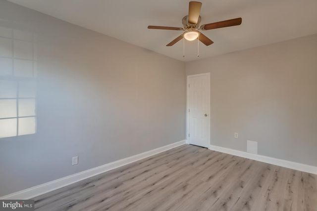 537 NEWCOMB ST SE, Washington, DC 20032