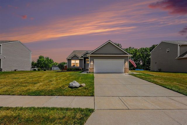 831 Sarah Lane, Milan, MI 48160
