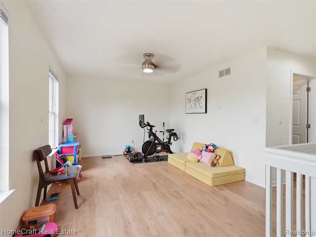 13585 Milton Drive, Belleville, MI 48111