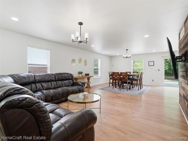 13585 Milton Drive, Belleville, MI 48111