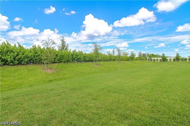 2156 Dragonfruit WAY, Naples, FL 34120