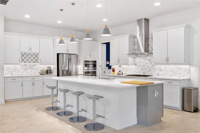 15518 HONEY MANDARIN WAY, Winter Garden, FL 34787