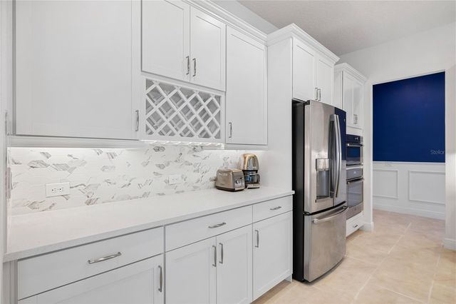 15518 HONEY MANDARIN WAY, Winter Garden, FL 34787