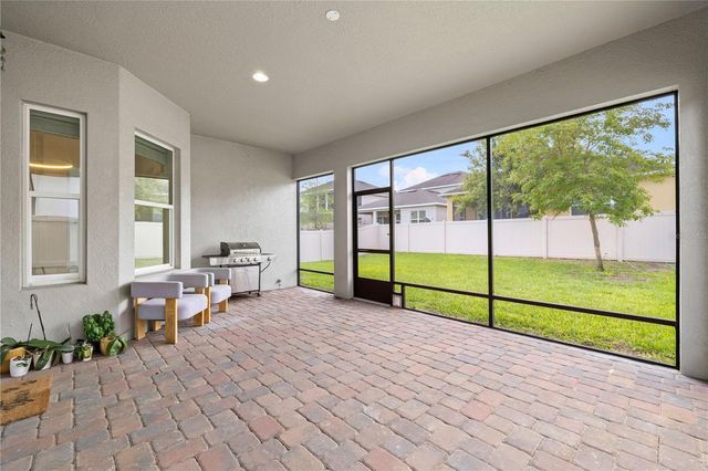 15518 HONEY MANDARIN WAY, Winter Garden, FL 34787