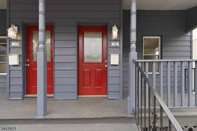 164 E Blackwell St, Dover Town, NJ 07801