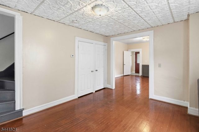 164 E Blackwell St, Dover Town, NJ 07801
