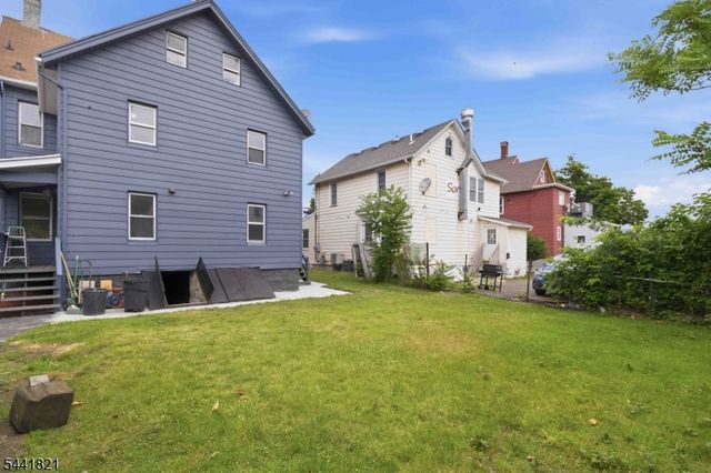 164 E Blackwell St, Dover Town, NJ 07801