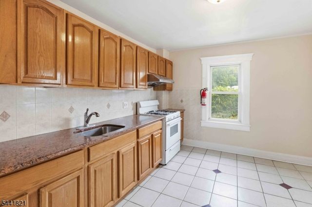 164 E Blackwell St, Dover Town, NJ 07801