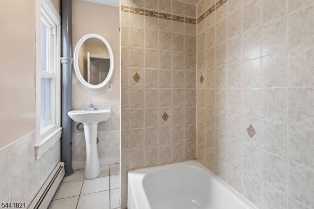 164 E Blackwell St, Dover Town, NJ 07801