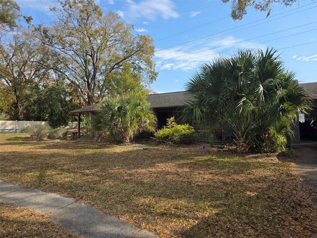 22368 WEEKS BOULEVARD, Land O Lakes, FL 34639