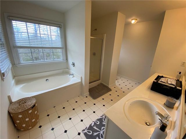 5176 Shotwell Street, Woodstock, GA 30188