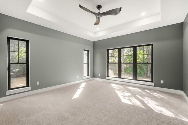 W332N4520 Grace COURT, Nashotah, WI 53058