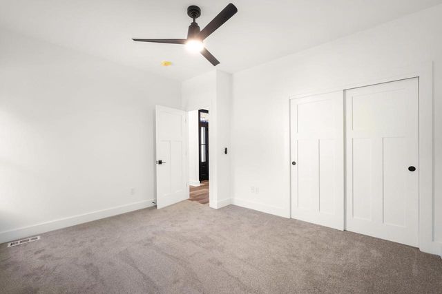 W332N4520 Grace COURT, Nashotah, WI 53058