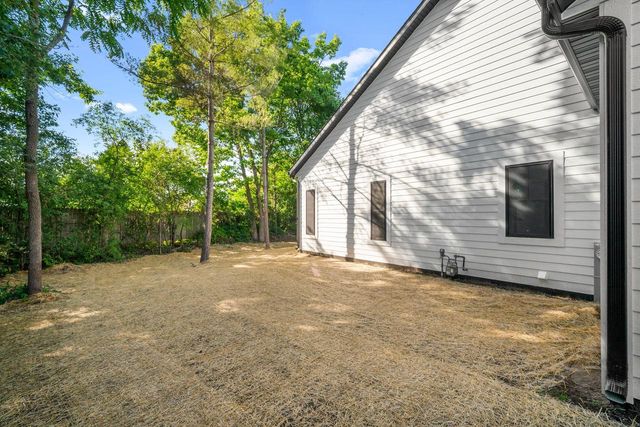 W332N4520 Grace COURT, Nashotah, WI 53058