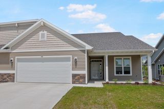852 Stonecrop DRIVE, Hartford, WI 53027