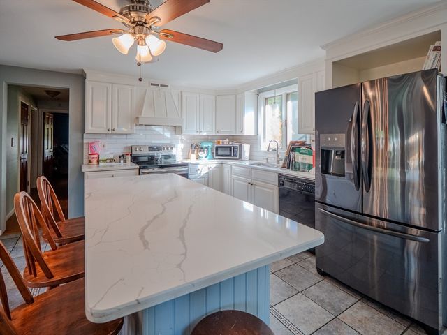 20 Kendrick Ave, Worcester, MA 01606