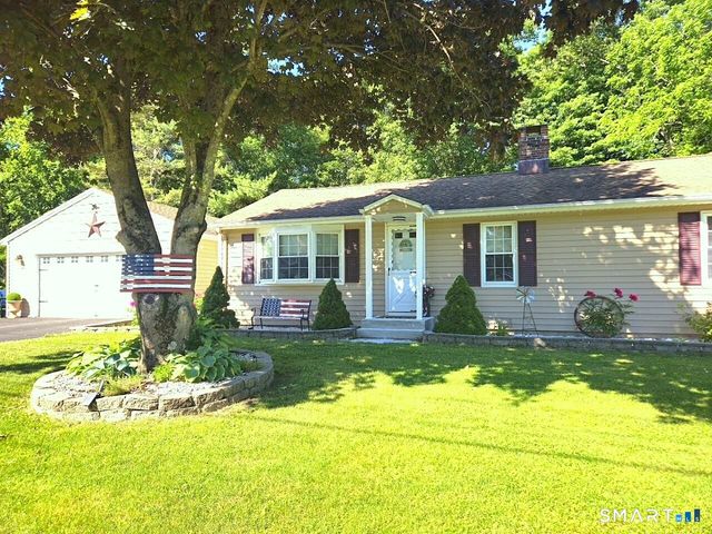 32 Ronald Road, Plymouth, CT 06786