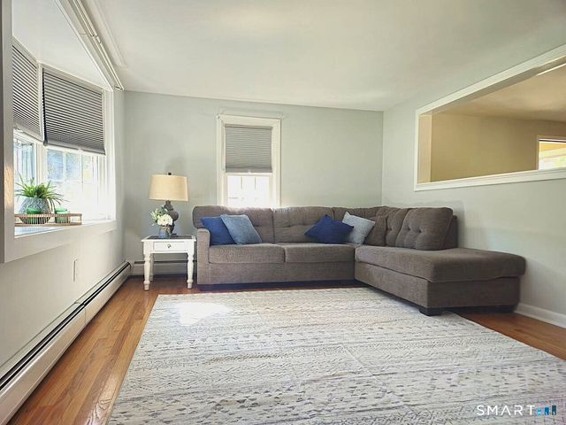 32 Ronald Road, Plymouth, CT 06786