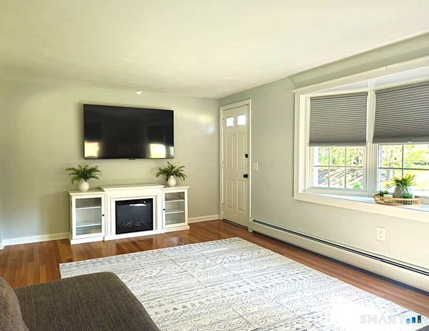32 Ronald Road, Plymouth, CT 06786
