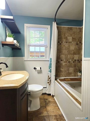 32 Ronald Road, Plymouth, CT 06786