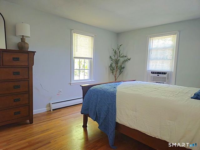 32 Ronald Road, Plymouth, CT 06786