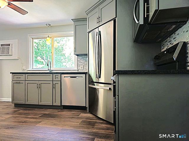 32 Ronald Road, Plymouth, CT 06786
